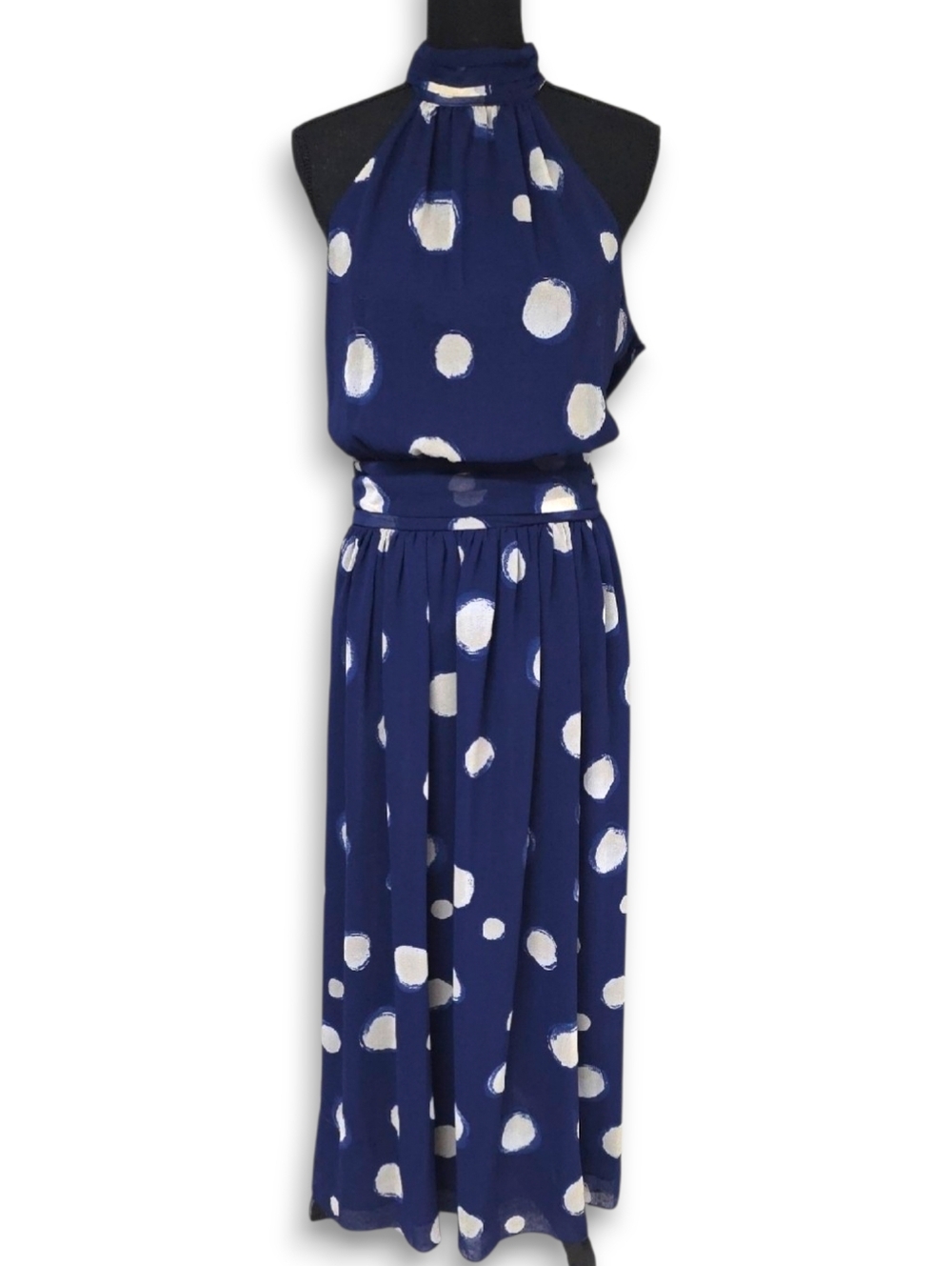 Polka Dot Halter Neck Flowy Maxi Dress - Picture 2 of 16